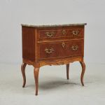 1395 6657 CHEST OF DRAWERS